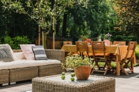 Ako vybrať správny záhradný nábytok, ktorý vám vydrží niekoľko rokov?