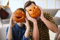 Halloween či Dušičky? Ponúkame návod, ako sa zabaviť s deťmi.