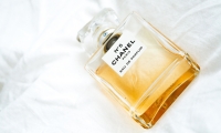 Chanel No. 5 - ikonická vôňa, ktorá tento rok oslavuje 100 rokov