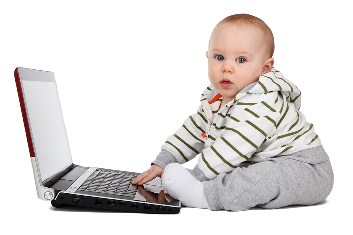 baby_computer_1200x800
