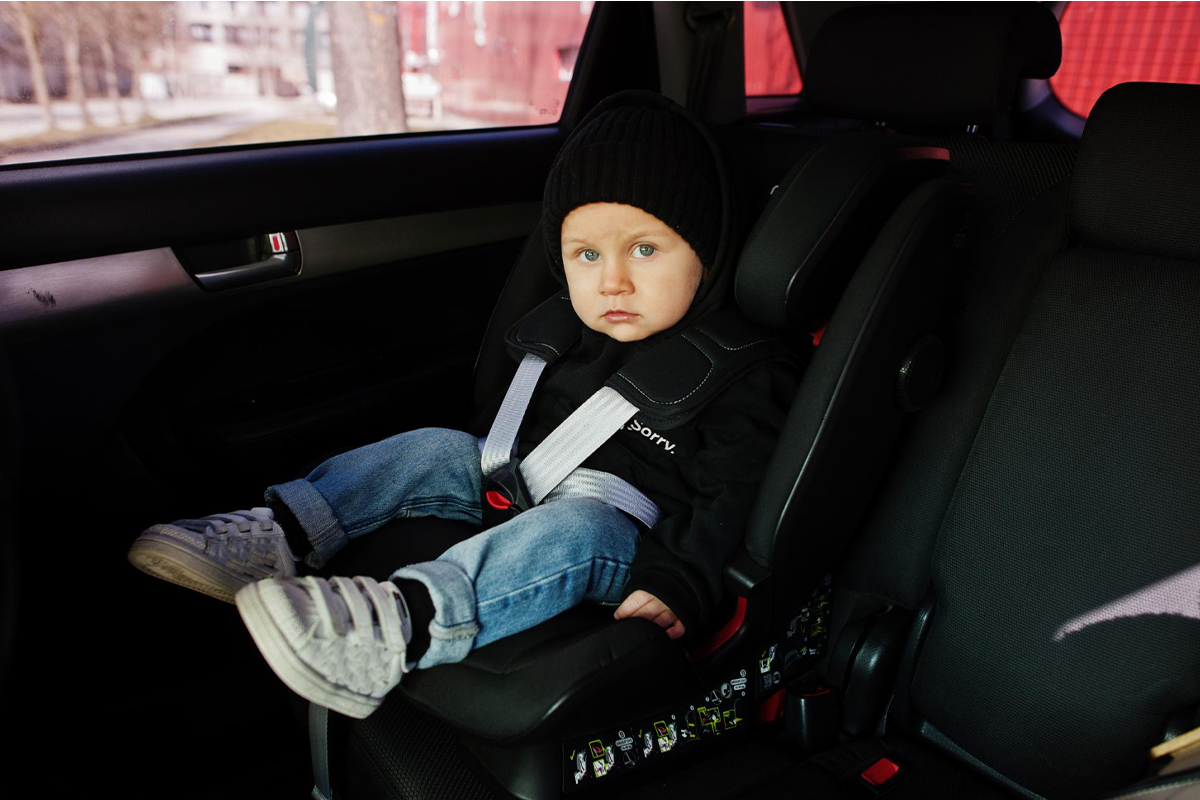 freepik_car_seats_child
