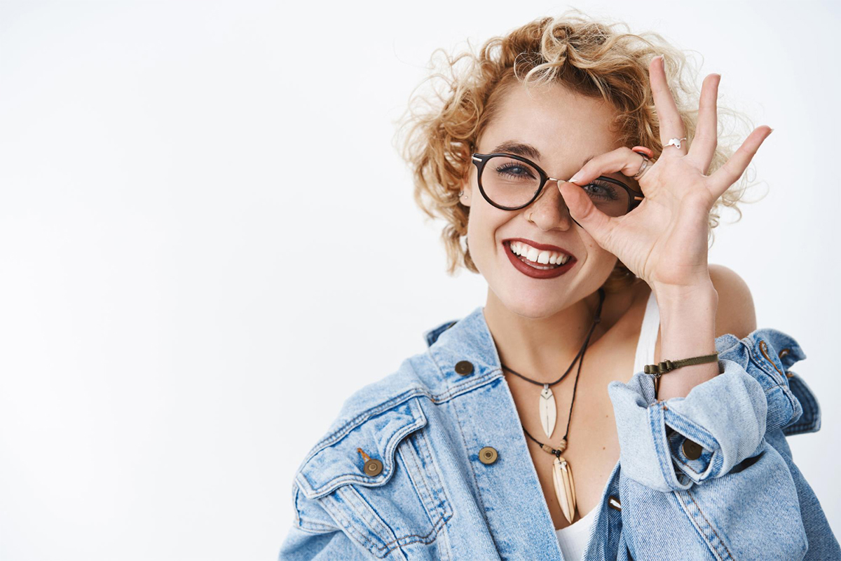 freepik_dioptric_glasses_w25