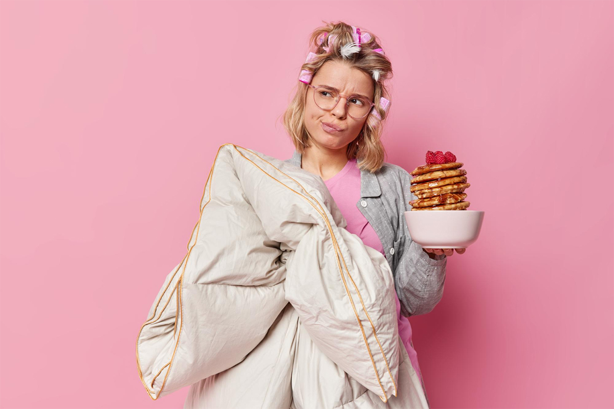 freepik_overeating_w