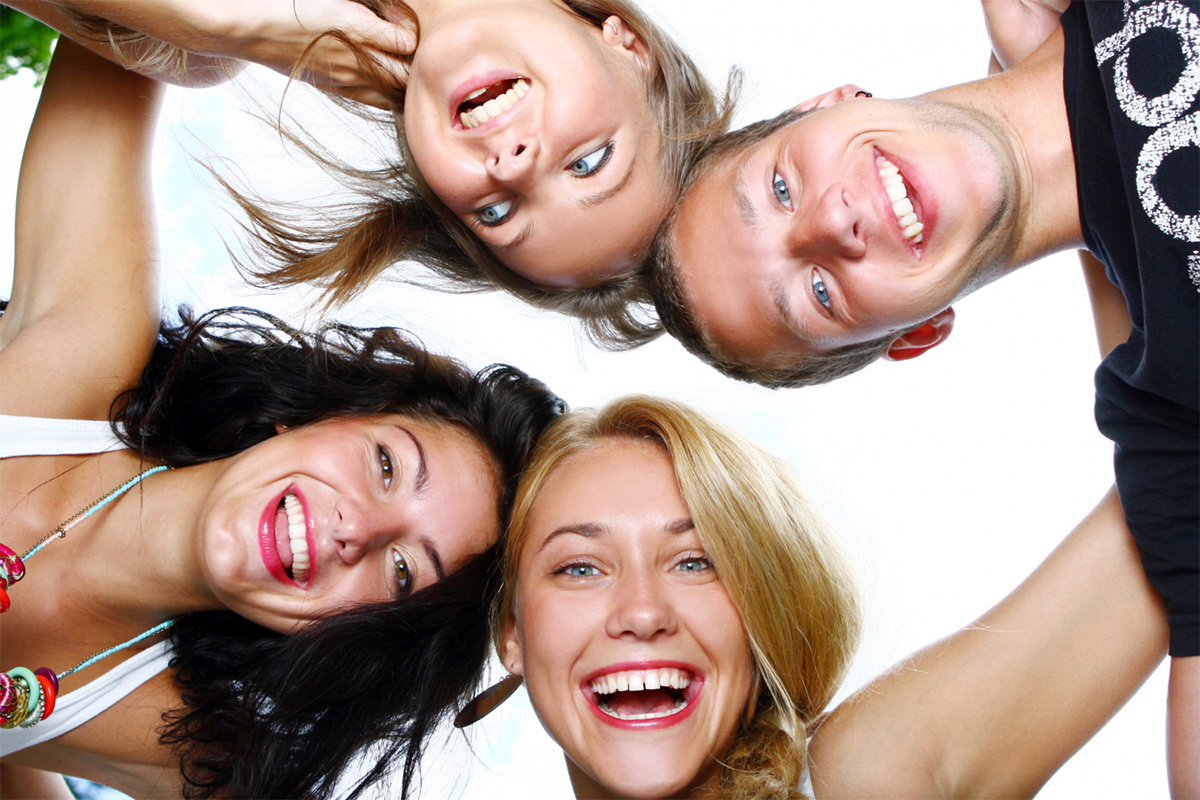 freepik_peoples_laughter_24