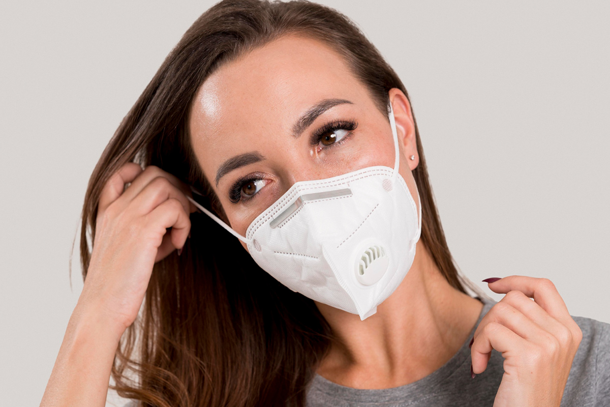 freepik_respirator_0321