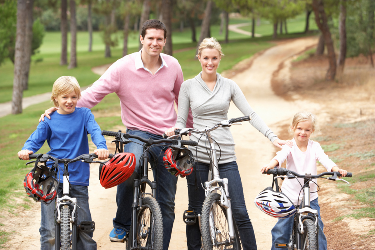 shutterstock_fam_bike21