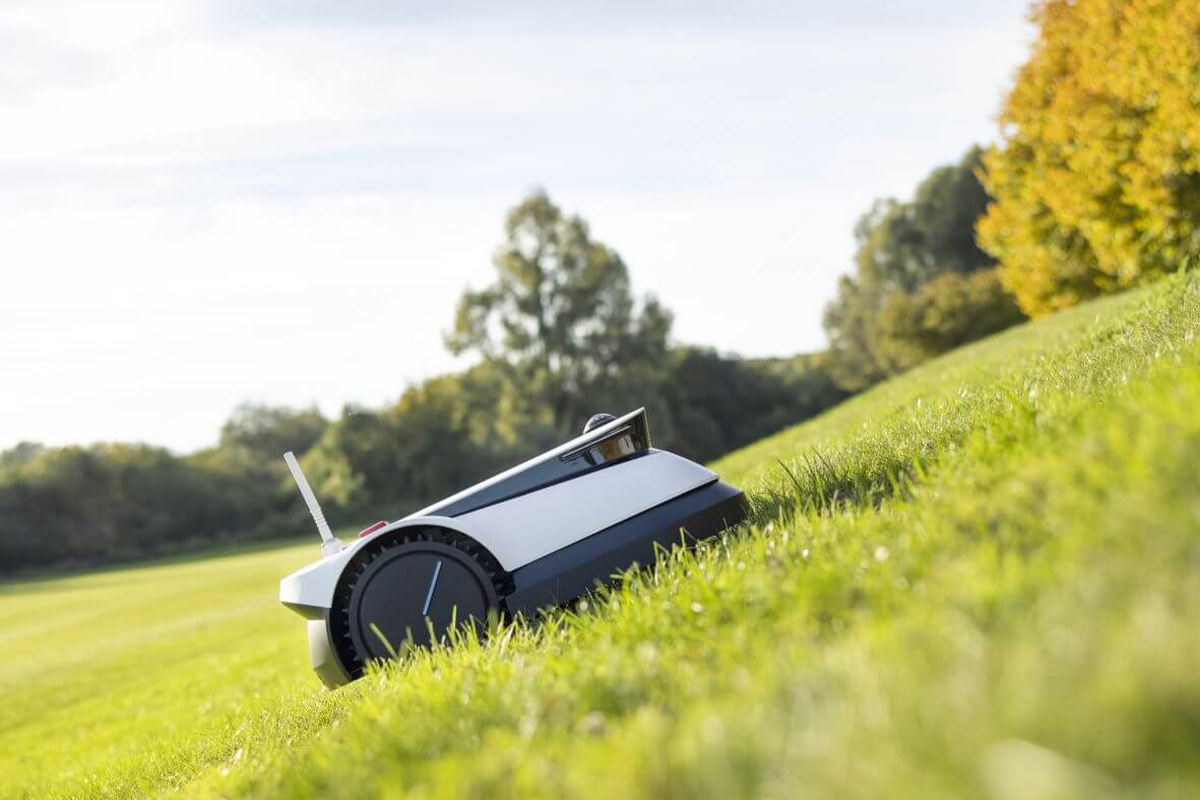 1_ecovacs_25