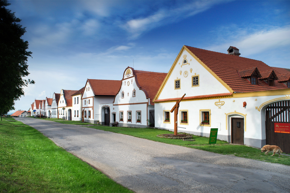 1_holasovice