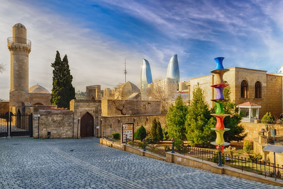 3_baku_old-city_atb