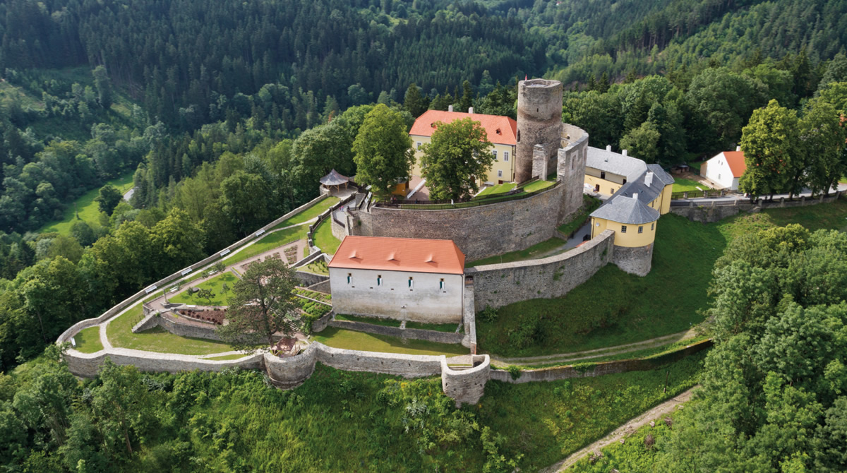 5_hrad_svojanov