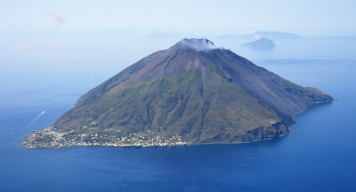 wikipedia_stromboli