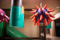 Ako navrhnúť inkluzívne detské ihrisko pre všetky deti?