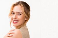 Efektné minimalistické líčenie s kolekciou Spring od Dermacol