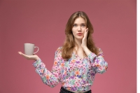 7 signálov, že už to s kávou preháňate a mali by ste ubrať