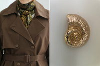 Jarný šatník 2026: Návrat brošní a sila čokoládovej hnedej